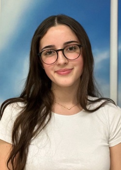 Portrait: Isabella Frey